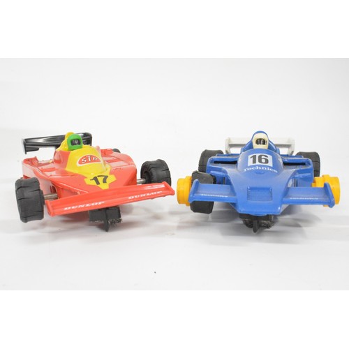 161 - Triang C.576 Pole Position Scalextric racing set complete with 2 cars, power unit and controllers