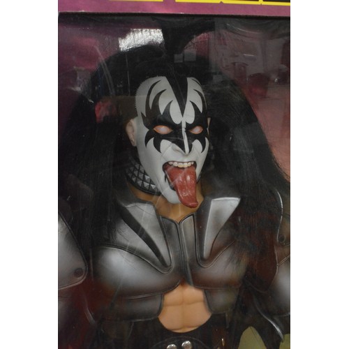 181 - Rare and full set of x4 very large 'Kiss' Destoyer figures by Fun 4 All Art Asylum, boxed and with C... 