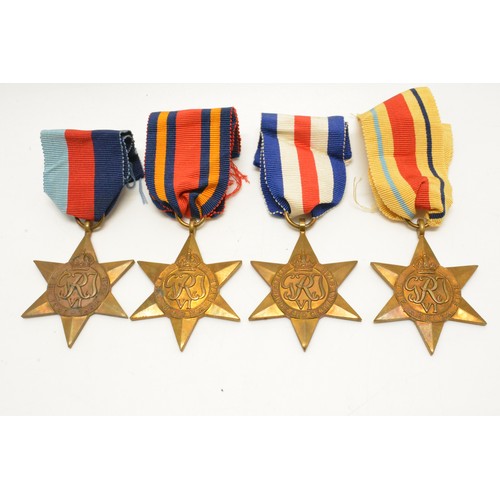 235 - 1939-45 medal group consiting of x5 medals including Berma Star with box and paperwork