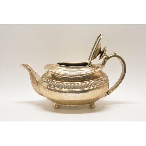 277 - Georgian silver teapot, hallmarked London 1816-17, poss. Soloman Hougham, approx gross weight 580g