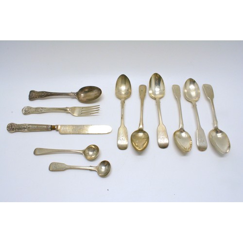 281 - Group of Georgian and Victorian silver spoons/cutlery, approx gross weight 225g