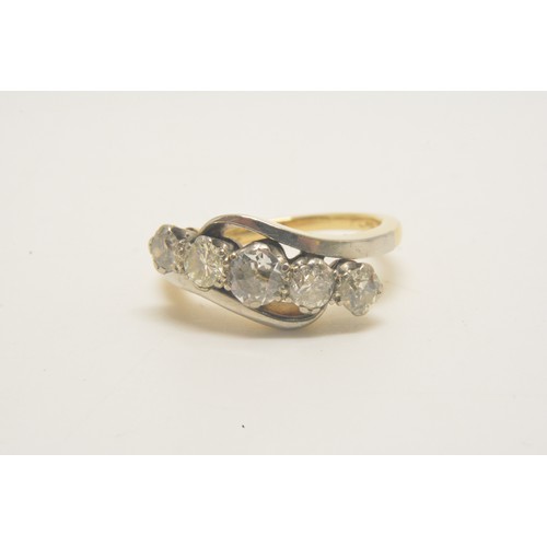 350 - 18ct gold  diamond ring, five round cut stones, marked 18ct, Plat. approx size J/K