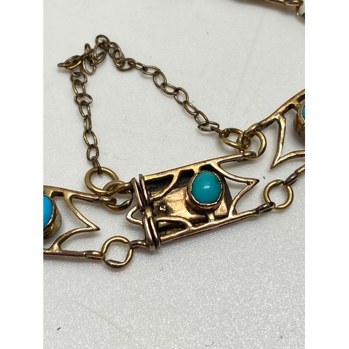 360 - Vintage gold and turquoise bracelet, clasp stamped 9ct. Gross weight 7.9g