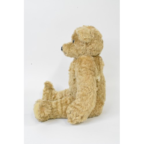 18 - Light brown Beardwell bear with suede paws and pads, height approx. 47 cms [18.5