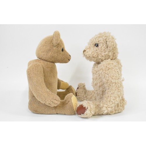 23 - x 2 Beardwell beige bears, fully moveable limbs, approx. 39 cms [15.5