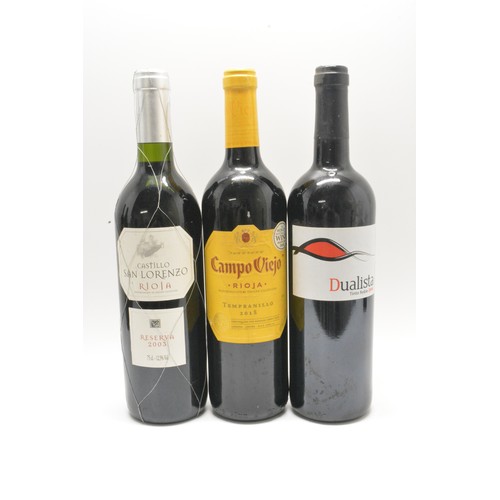 233 - 7 bottles Spanish wine, 4 bottles Camp Viejo, 1 gran reserva, 1975, 1 riserva, 1987, 1 crianza 1998,... 