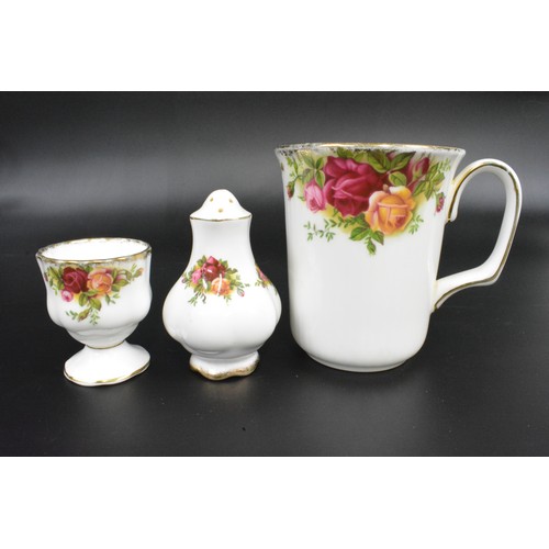 262 - Collection of Royal Albert 'Country Roses' to include teapots, cups, plates, saucers etc. A/F