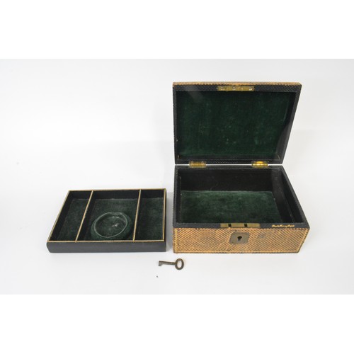 277 - Vintage jewellery box with key