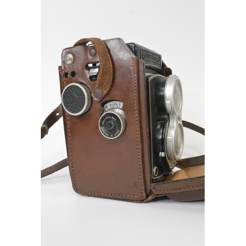 339 - A Franke & Heidecke Rolleicord model DBP  twin lens reflex camera, serial number 1379029 Schneider-K... 