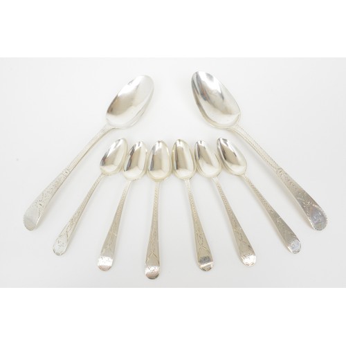 231 - Georgian silverware - x6 silver teaspoons with x2 larger serving spoons with decorative engraved det... 