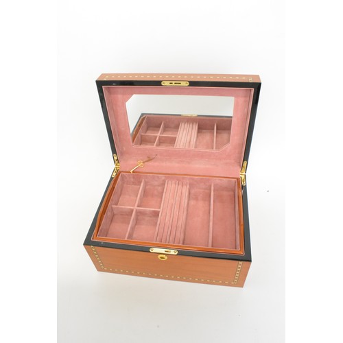 51 - Jewellery box with lacquered finish, plush interior, lift out tray and key, as new.