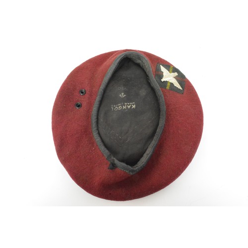 130 - 1950 dated 15th (Scottish) Battalion The Parachute Regiment (TA) beret and parachute regiment cap ba... 