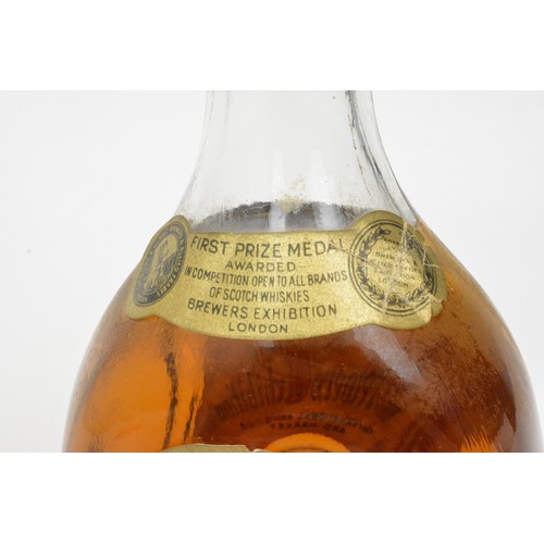 29 - 1960's Bottle Red Hackle De Luxe scotch whisky, 26. 2/3 fl.ozs strength 70% proof