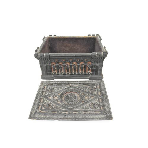 127 - Antique Staunton Chess Men Set presented in a boxwood and ebony decorative box, signed H.Staunton on... 