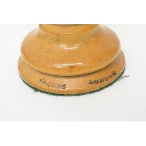 127 - Antique Staunton Chess Men Set presented in a boxwood and ebony decorative box, signed H.Staunton on... 