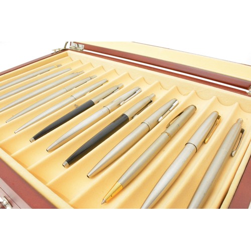 157 - Pen display box with pull out drawer containing a selection of predominately Parker pens/pencils