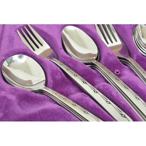 17 - Retro canteen of cutlery by Viners, the Executive suite, 44 piece.