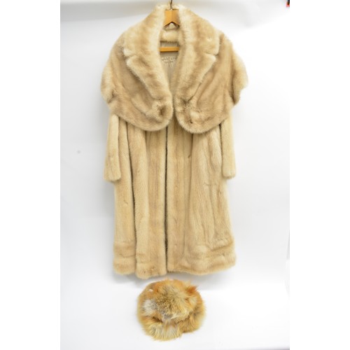 94 - Vintage fur coat, shawl and hat