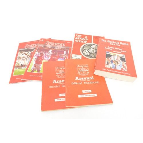 101 - Arsenal Football memorabilia items, including pin badges,  programs, handbooks some of which are sig... 