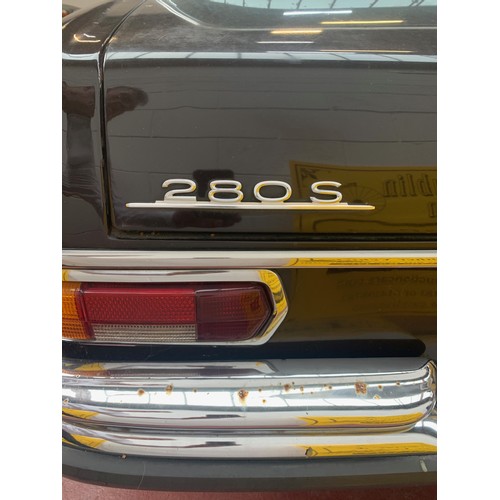 4 - Mercedes S 280 (2.8L), 1973, Auto, 4 door saloon, showing 60,149 (unverified) miles, brown with ligh... 