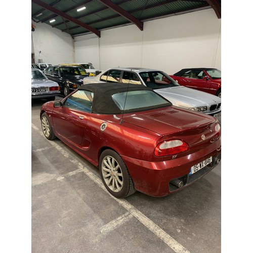 25 - MG TF Spark, 2005, Convertible, Manual, with only 2 owners and 92k miles. Red two tone part leather ... 