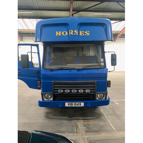 16 - Dodge 100 Classic ‘Commando’ Horse Box/Lorry, 1983, Blue with Twin Axle-rigid Body. A very impressiv... 