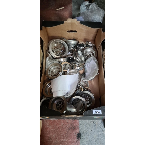 354 - 20 x sink strainer replacements.