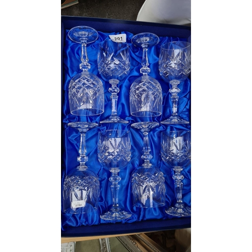 Lot 391       