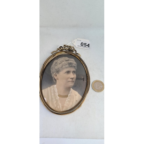 54 - Antique Photo frame with a picture of an Edwardian lady.