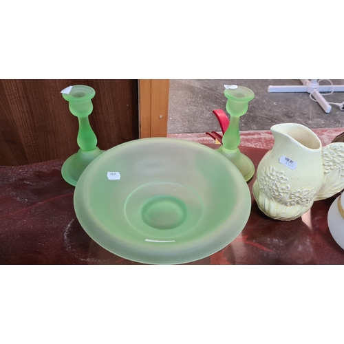 299 - 3 pieces of Green glass