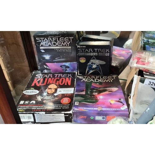 324 - 4 Star Trek Pc games collectors editions.