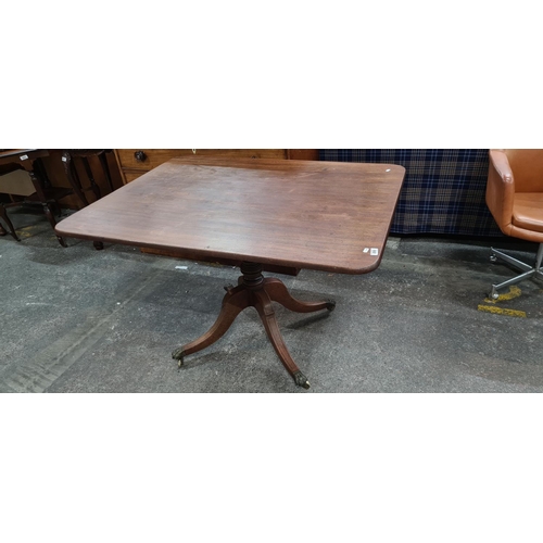 668 - Victorian flip up breakfast table. Nice neat example.