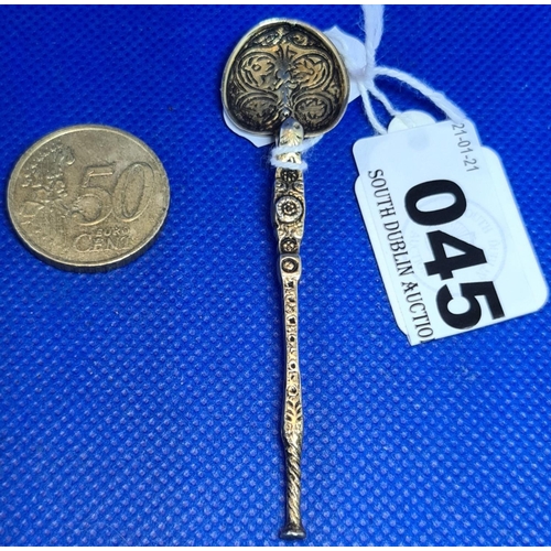 45 - Silver gilt 19th century Anoitment spoon.