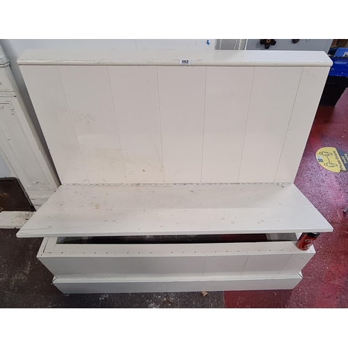 562 - Nice wooden good quality bench with lift up storage.
