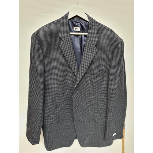 241 - Designer Calvin Klein blazer, pure wool. XL.