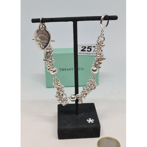 257 - Extra heavy Tiffany New York 925 silver bracelet original box 36g