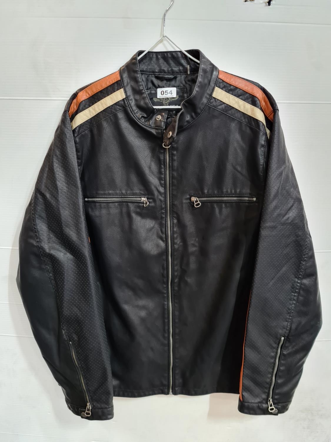 Gents Wilsons cycle leather jacket Size XL VGC