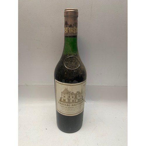 53 - Chateau Haut Brion 1970 1 x Bottle Premier Grand Cru Classe. Avg. price pb on wine-searcher.com is €... 