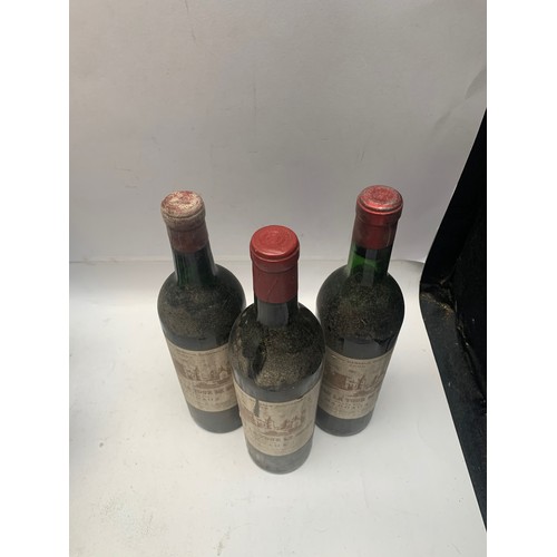 61 - Chateaux La Tour De Mons 1966  Grand Vin Margaux
3 x bottles. 
On wine-stopper.com the average price... 