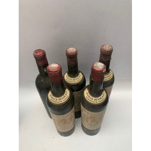 71 - Chateaux Au Langueville 1952 Pauillac, Appellation-Medoc, Bordeaux
5x bottles- (one label missing)
A... 