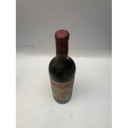 72 - Chateaux Toulifaut 1955 
Appellation Pomerol Controlee, Barton & Guestier.
1 x bottle
Average price ... 