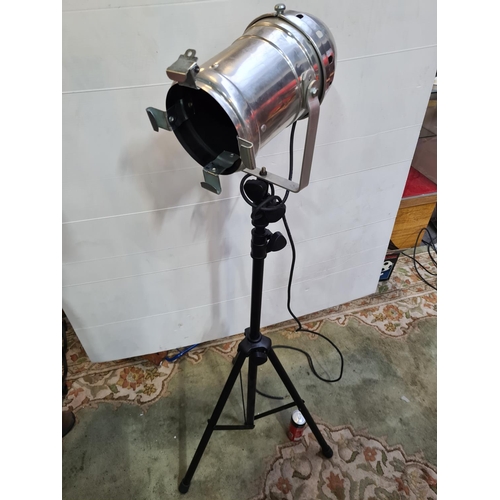 463 - Decorative domestic stage light. 143cm tall