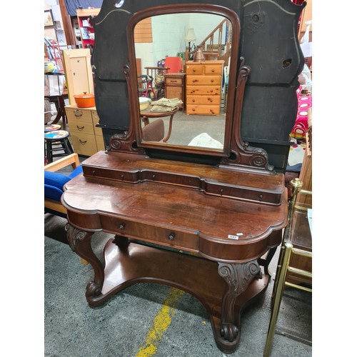 545 - Victorian duchess dressing table with mirror with room to sit in and brush your hair.