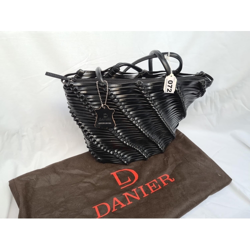 72 - Danier shoulder bag in black, woven genuine leather. In like-new condition and comes with original d... 