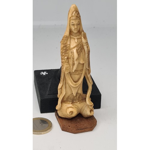 637 - 19th century Ivory carved Asian Diety off the stand,