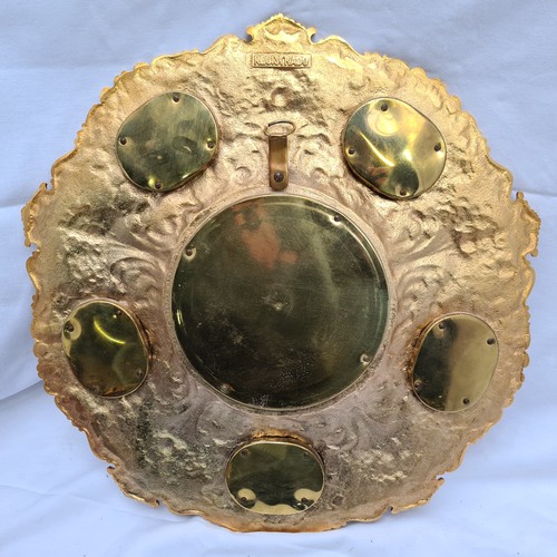 179 - Ecclesiastical brass display plate. Very decorative 'RESTRADO