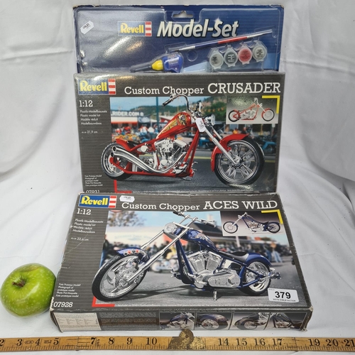 379 - Two model motorbikes. One Custom Chopper ACES WILD 22.6 cm long. One Custom Chopper CRUSADER, 21.9 c... 