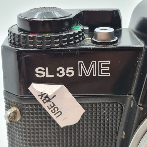 411 - RolleiFlex SL35 Me 35mm camera. Super condition. Top brand with Very clean Minolta 28mm lens made in... 