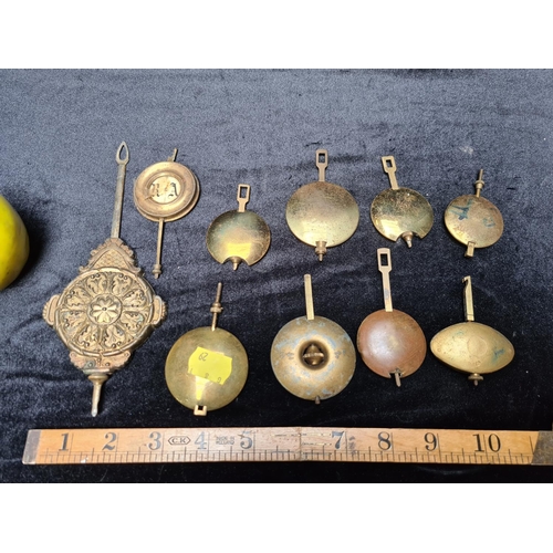 94 - Selection of vintage clock pendulums (10 pieces).