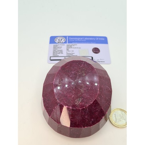 11 - Incredible 2600 carat natural Ruby 532g with cert. Another huge very very rare natural gemstone.